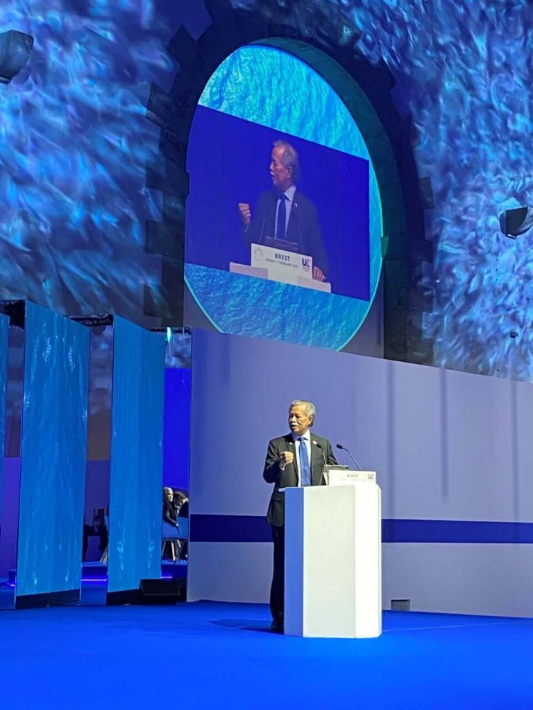 Henry Puna at the France Oceans conference